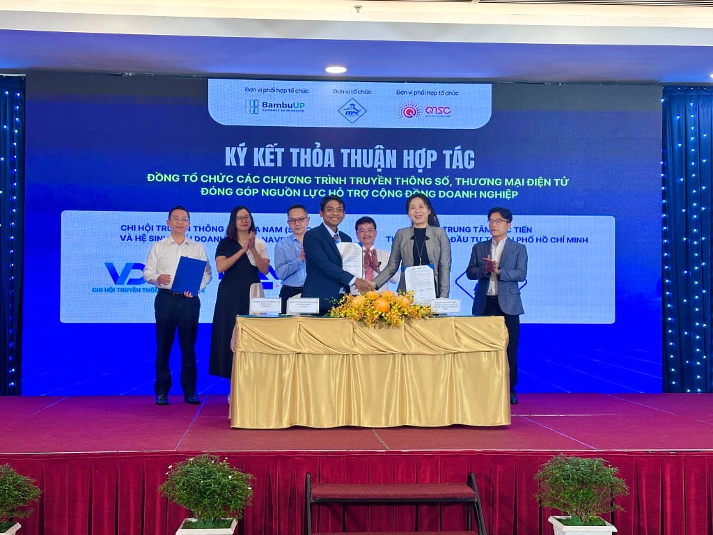Ông Võ Thanh Mỹ – Chủ tịch SVDCA, đồng thời là CEO tại công ty cổ phần Navee bắt tay hợp tác cùng bà Hồ Thị Quyên – Phó Giám đốc ITPC
